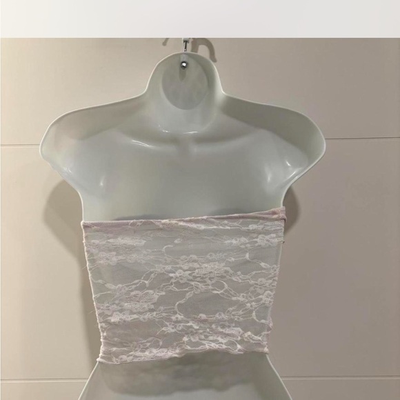 Pink Lace Halter Top - Picture 4 of 6